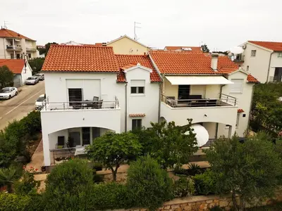 Zgrada u kojoj se nalazi apartman