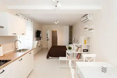 Kuhinja ili čajna kuhinja u objektu Studio Apartment Dada