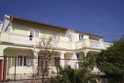 Zgrada u kojoj se nalazi apartman
