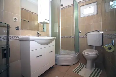 Kupaonica u objektu Apartments by the sea Tisno, Murter - 13588