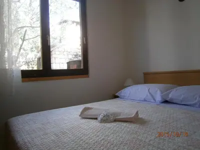Krevet ili kreveti u jedinici u objektu Apartments by the sea Cove Kalebova Luka, Rogoznica - 13712