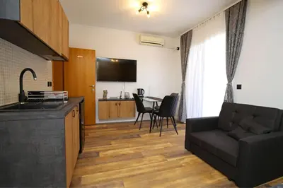 Kuhinja ili čajna kuhinja u objektu Apartmani Krka Rooms