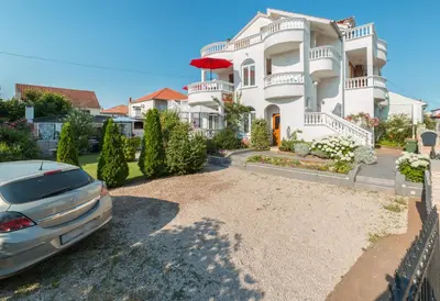 Zgrada u kojoj se nalazi apartman