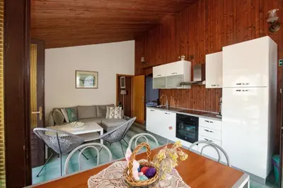 Kuhinja ili čajna kuhinja u objektu Apartments by the sea Stupin Celine, Rogoznica - 4264