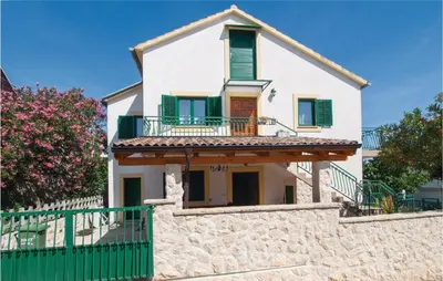 Zgrada u kojoj se nalazi apartman