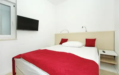 Krevet ili kreveti u jedinici u objektu Two-Bedroom Apartment In Sibenik