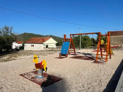 Dječje igralište u objektu Vacation home Ivan