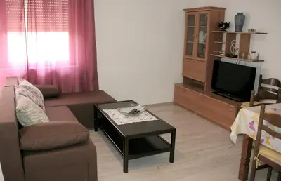 TV i/ili zabavni centar u objektu Apartmani Huljev