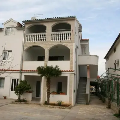 Apartments with a parking space Srima - Vodice