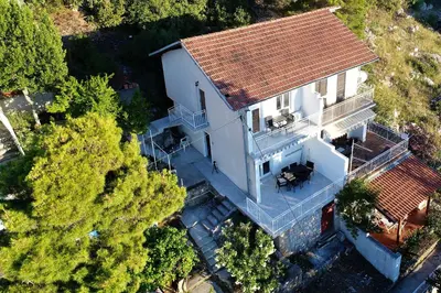 Zgrada u kojoj se nalazi apartman