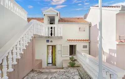 Zgrada u kojoj se nalazi apartman