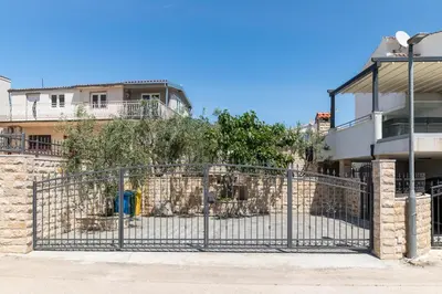 Zgrada u kojoj se nalazi apartman