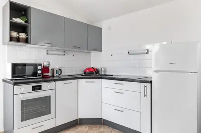 Kuhinja ili čajna kuhinja u objektu Apartment Bliss