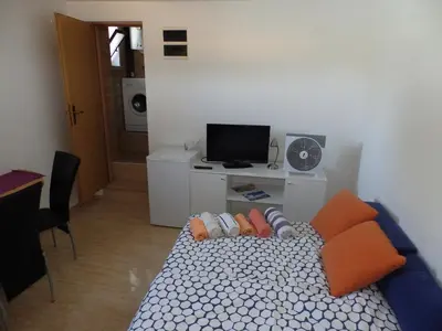TV i/ili zabavni centar u objektu Tonka Mini