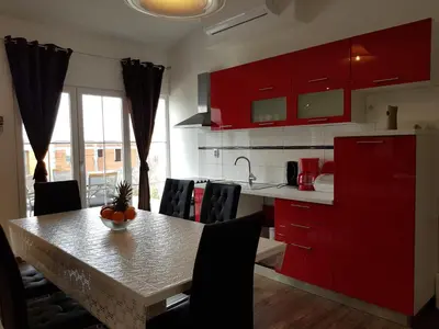 Kuhinja ili čajna kuhinja u objektu Apartment Jopa