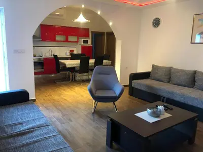 Kuhinja ili čajna kuhinja u objektu Apartment Jopa
