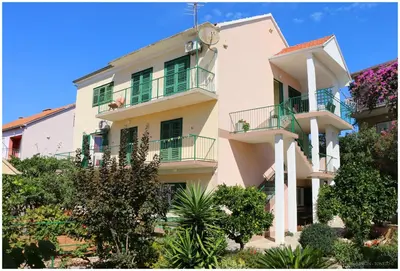 Zgrada u kojoj se nalazi apartman