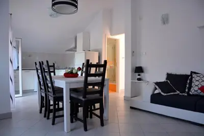 Kuhinja ili čajna kuhinja u objektu Apartman Melinda