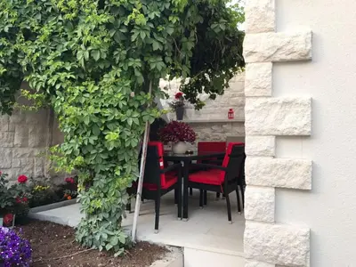 Vrt u objektu Apartman Crnica