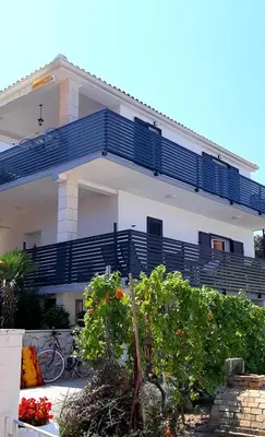 Zgrada u kojoj se nalazi apartman