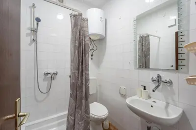 Kupaonica u objektu Apartments and rooms by the sea Grebastica, Sibenik - 13942