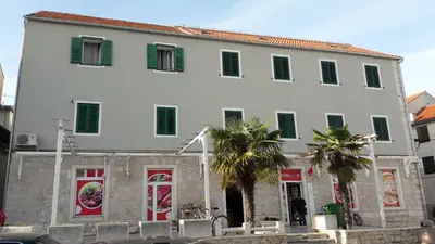 Zgrada u kojoj se nalazi apartman