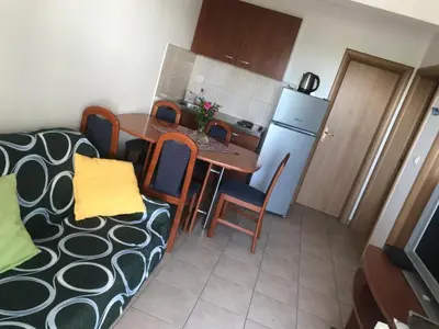 Kuhinja ili čajna kuhinja u objektu Apartments Iva