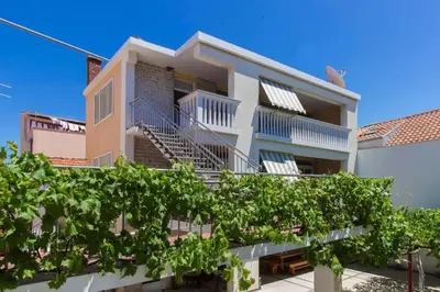 Zgrada u kojoj se nalazi apartman
