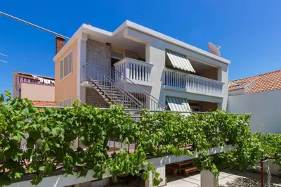 Zgrada u kojoj se nalazi apartman
