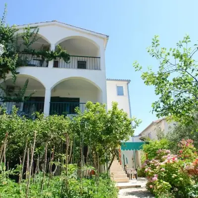 Apartments Plavica