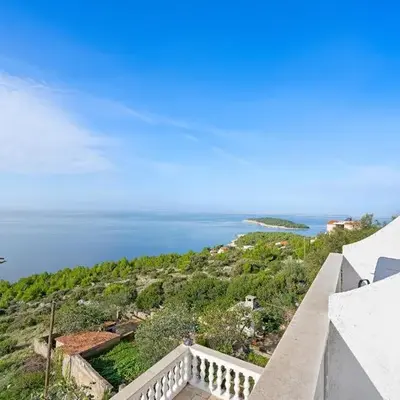 One-Bedroom Apartment In Primosten