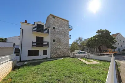Zgrada u kojoj se nalazi apartman