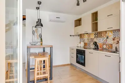 Kuhinja ili čajna kuhinja u objektu House Crassula
