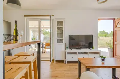 TV i/ili zabavni centar u objektu House Crassula