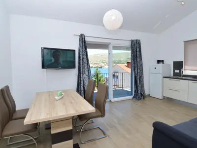 Kuhinja ili čajna kuhinja u objektu Apartment Lavanda-1 by Interhome