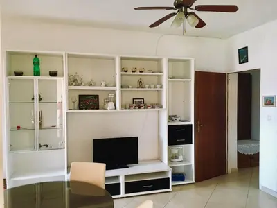 TV i/ili zabavni centar u objektu Apartmani Nina