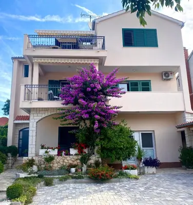 Zgrada u kojoj se nalazi apartman