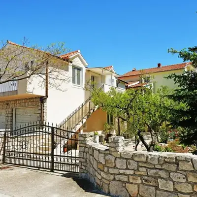 Apartments Viola