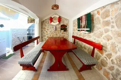 Kuhinja ili čajna kuhinja u objektu Apartmani Slavica