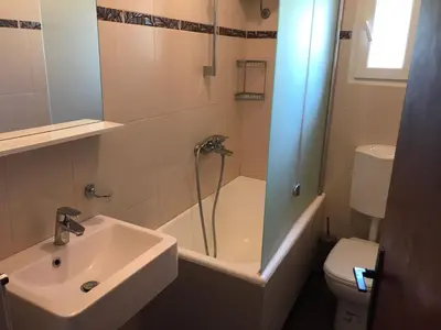 Kupaonica u objektu Oleander adria