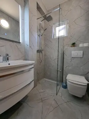 Kupaonica u objektu Apartments Karmen