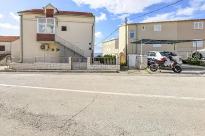 Zgrada u kojoj se nalazi apartman