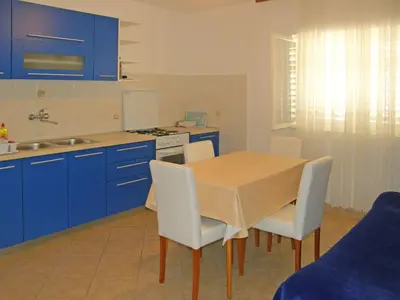 Kuhinja ili čajna kuhinja u objektu Apartments Dijo