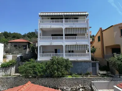 Zgrada u kojoj se nalazi apartman