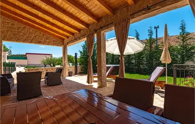 Balkon ili terasa u objektu Pet Friendly Home In Dubrava