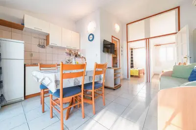 Kuhinja ili čajna kuhinja u objektu Apartments Zanze