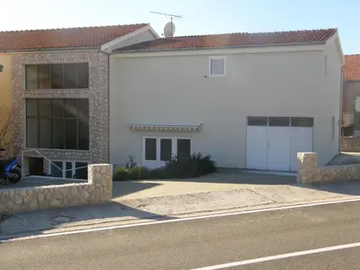 Zgrada u kojoj se nalazi apartman