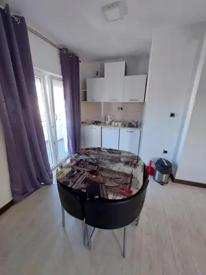 Kuhinja ili čajna kuhinja u objektu Apartments Daniel