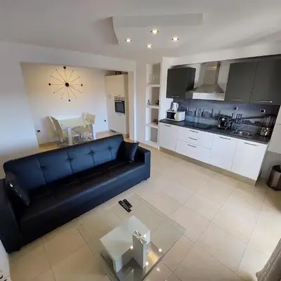 Apartments Daniel