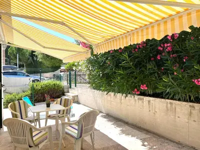 Vrt u objektu Apartman Planinić, Nova B, 2